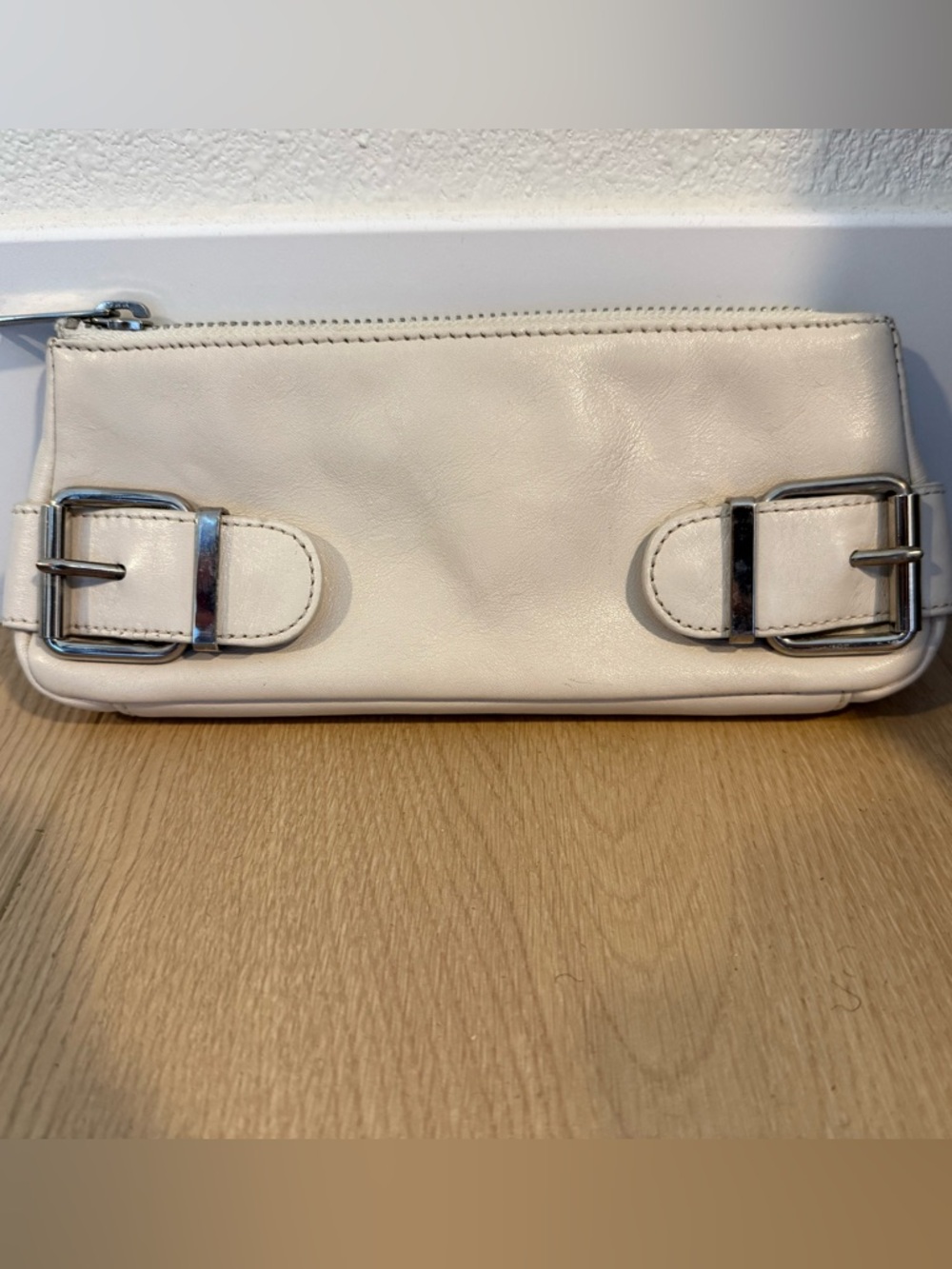 Banana Republic White Leather Clutch Y2K Early 2000s Buckle Bag